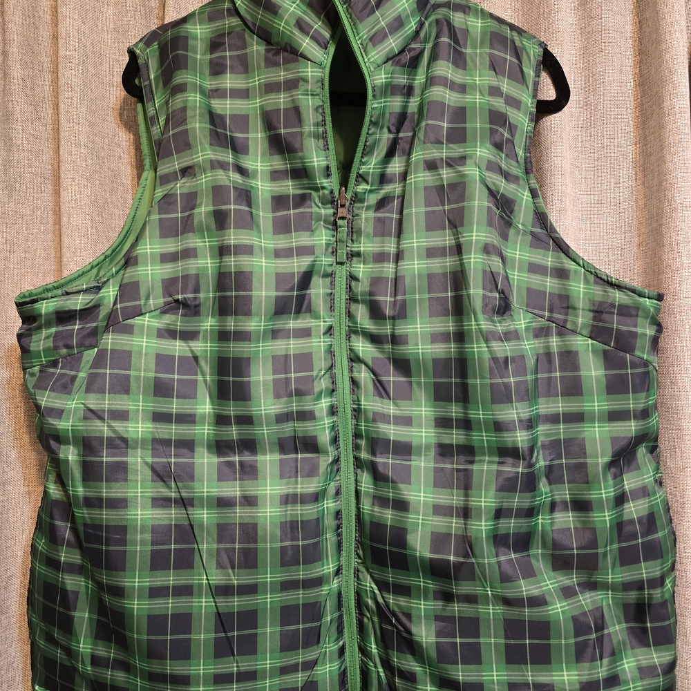Merona Vibrant Green/Plaid Reversable Outerwear